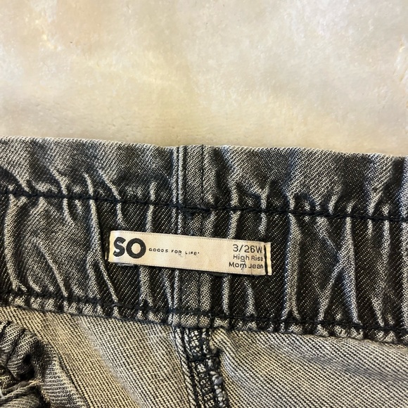 Black High rise, paper bag style mom jeans, - Picture 3 of 5